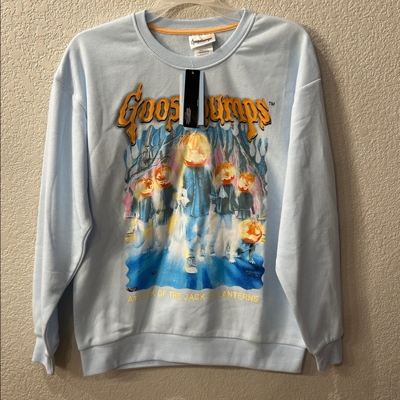 goosegumps Tops - Womens goosebumps blue sweatshirt new